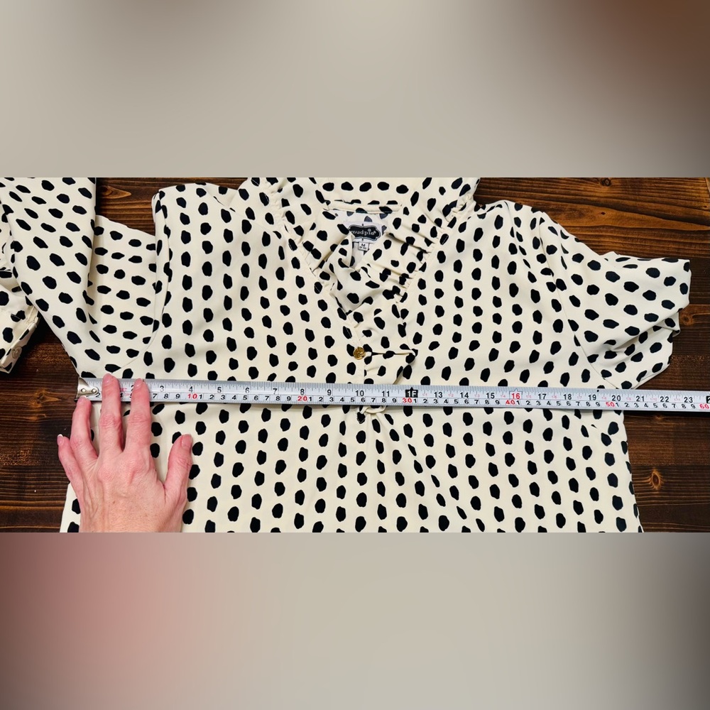 Mud Pie Preppy Women’s Black & Cream Polka Dot Ruffle Neck Dress Size M EUC - Picture 8 of 9